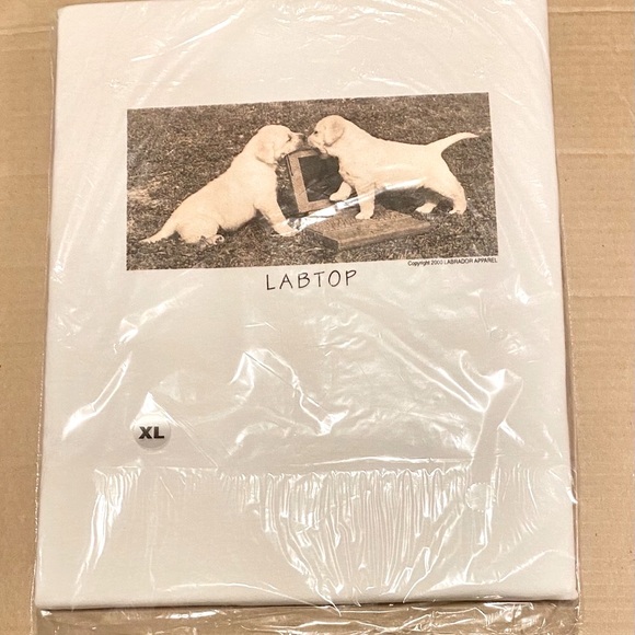 Cotton Tee Shirt Labrador Puppy Labtop Unisex - Picture 2 of 3